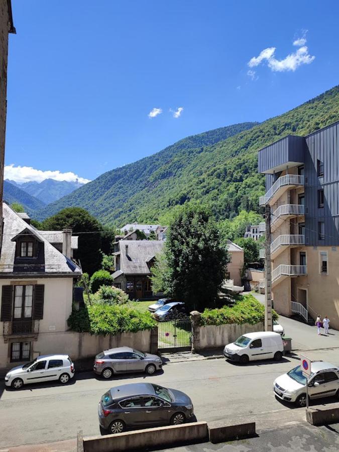 Chez Dominique, T2 40M2, centre ville, vue montagne, garage Bagnères-de-Luchon Extérieur photo